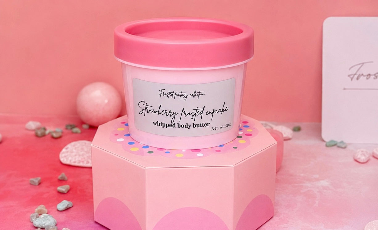 Strawberry frosted cupcake (frosted fantasy collection)